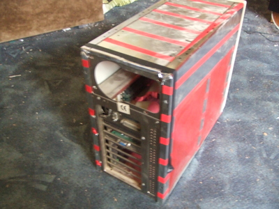 CaseModdingStyle-silver-05.jpg (image/jpeg, 2605694 B)