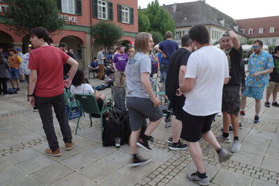 Year after year the music seems to be getting more in front of the pub. It hasn't reacht levels of not letting me enjoy it though.