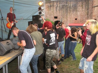 Rock die Burg 2007-rdb07_steeph_40.jpg (image/jpeg, 102447 B)