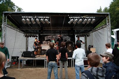 Rock die Burg 2009-IMG_8218.JPG (image/jpeg, 171303 B)