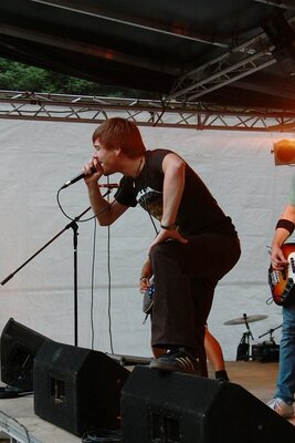 Rock die Burg 2009-IMG_8244.JPG (image/jpeg, 90631 B)