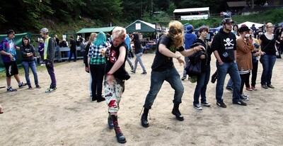 Rock die Burg 2010-IMG_4865.JPG (image/jpeg, 216652 B)