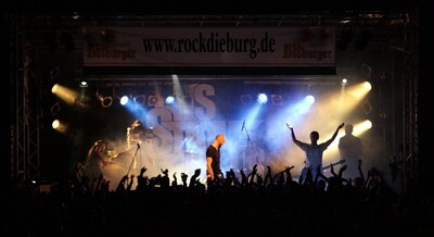 Rock die Burg 2010-IMG_5771.JPG (image/jpeg, 107169 B)