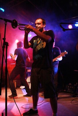 Rock die Burg 2011-IMG_0177.JPG (image/jpeg, 102292 B)