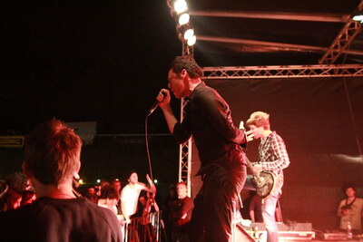 Rock die Burg 2011-IMG_0831.JPG (image/jpeg, 116354 B)