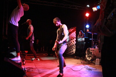 Rock die Burg 2011-IMG_1081.JPG (image/jpeg, 119766 B)
