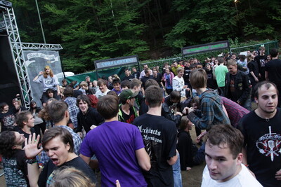 Rock die Burg 2012-IMG_9432.JPG (image/jpeg, 250131 B)
