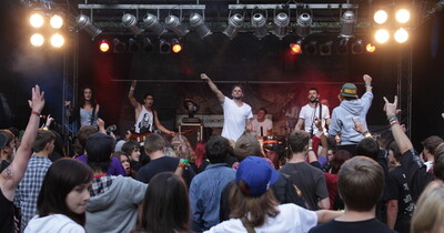 Rock die Burg 2012-IMG_9464.JPG (image/jpeg, 157043 B)