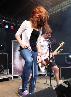 Rock die Burg 2013-IMG_4288.JPG (image/jpeg, 212419 B)