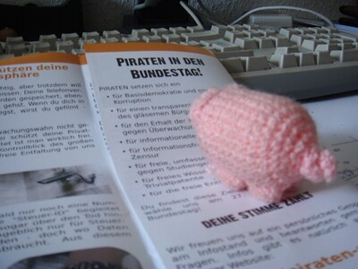 Häkelschwein-DSC01446_b_1200.JPG (image/jpeg, 207777 B)