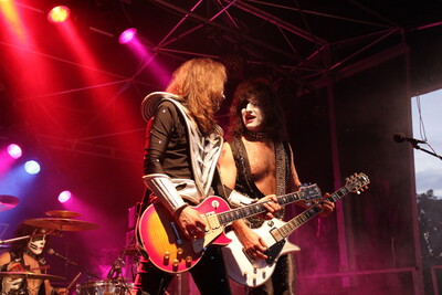 Rock im Wingert 2012 - KISS Forever Band-IMG_7136.JPG (image/jpeg, 853722 B)
