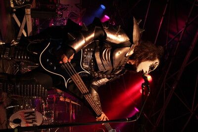 Rock im Wingert 2012 - KISS Forever Band-IMG_7142.JPG (image/jpeg, 720059 B)