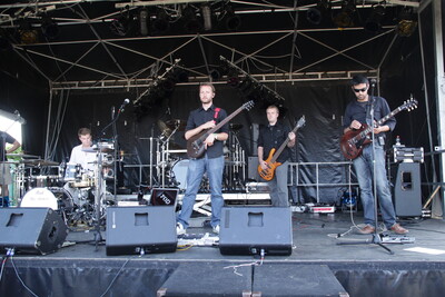 Rock im Wingert 2012 - fire on dawson-IMG_1116.JPG (image/jpeg, 988216 B)